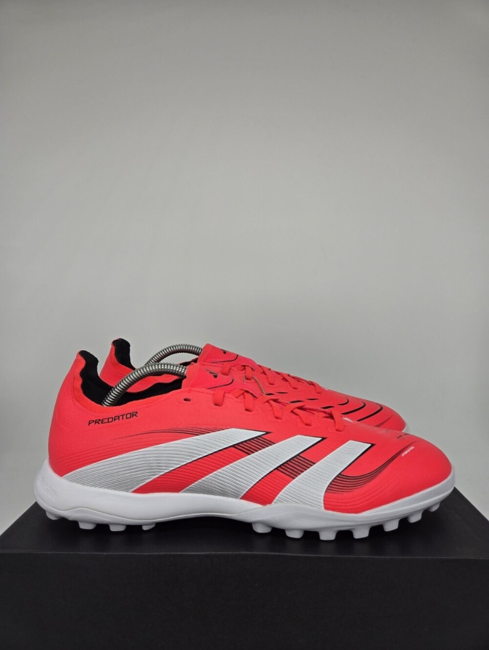 adidas Men's Predator League Turf ID3769 Lucid Red Soccer Cleats Size 11.5 - Picture 3 of 8